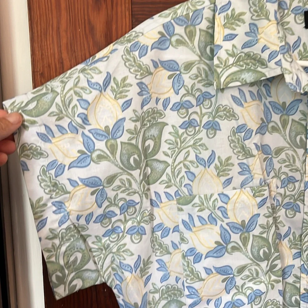 Summersalt The Poolside Poplin Button-Down Shirt size M - Picture 6 of 10